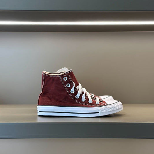 CHUCK TAYLOR ALL STAR