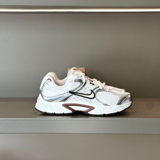 NIKE V5 RNR