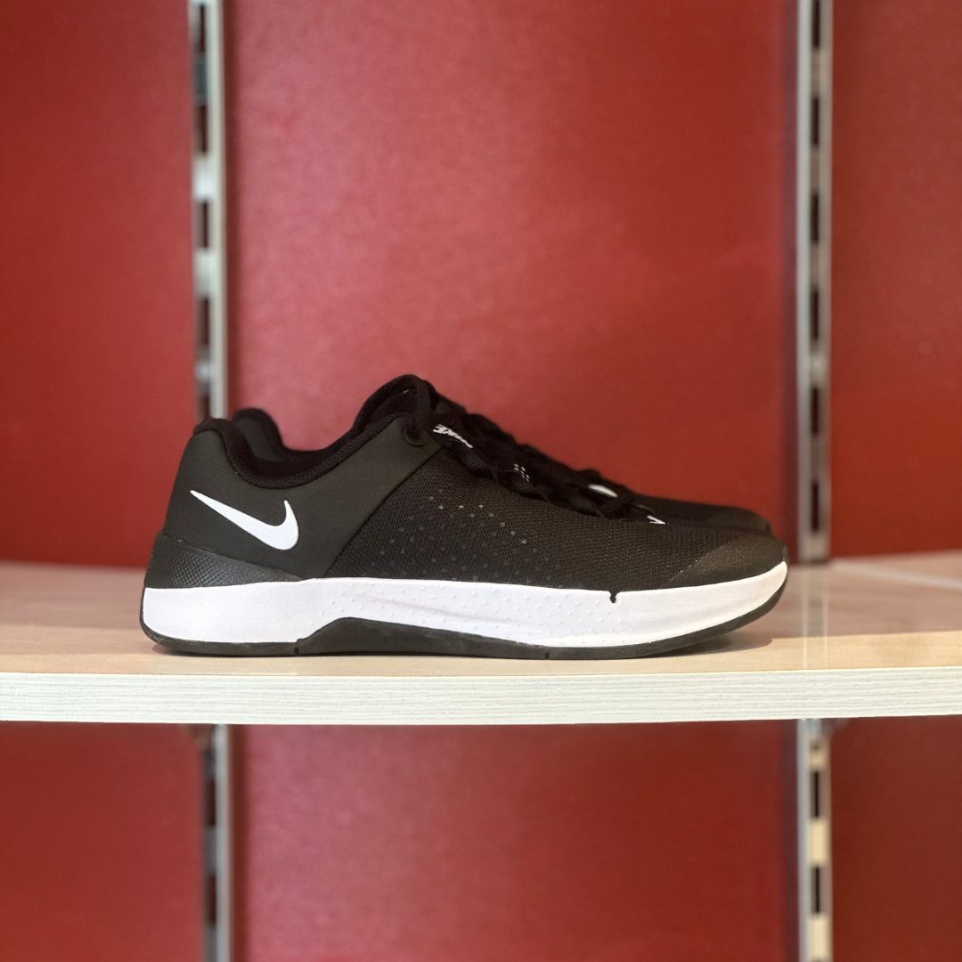 W NIKE MC TRAINER 4