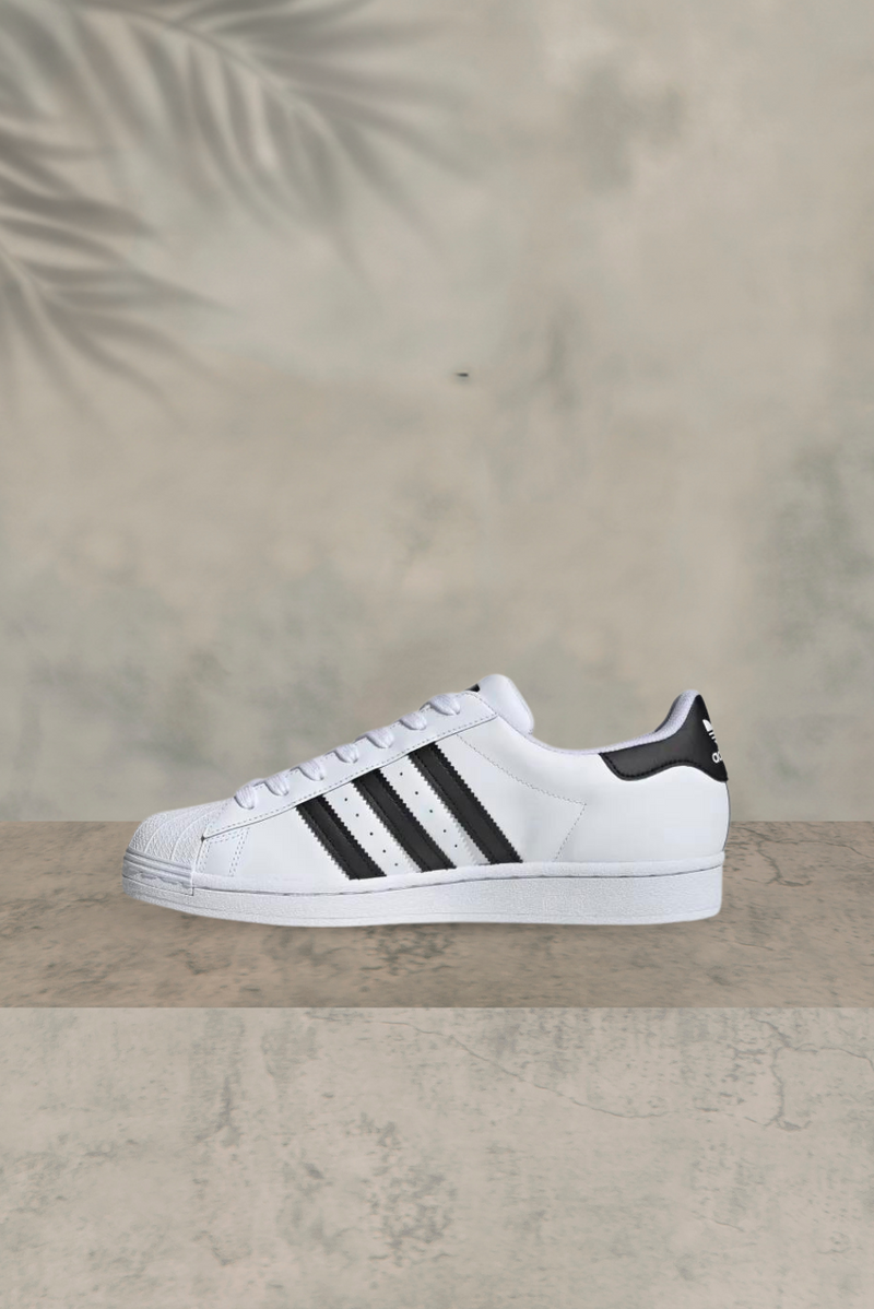 Superstar J